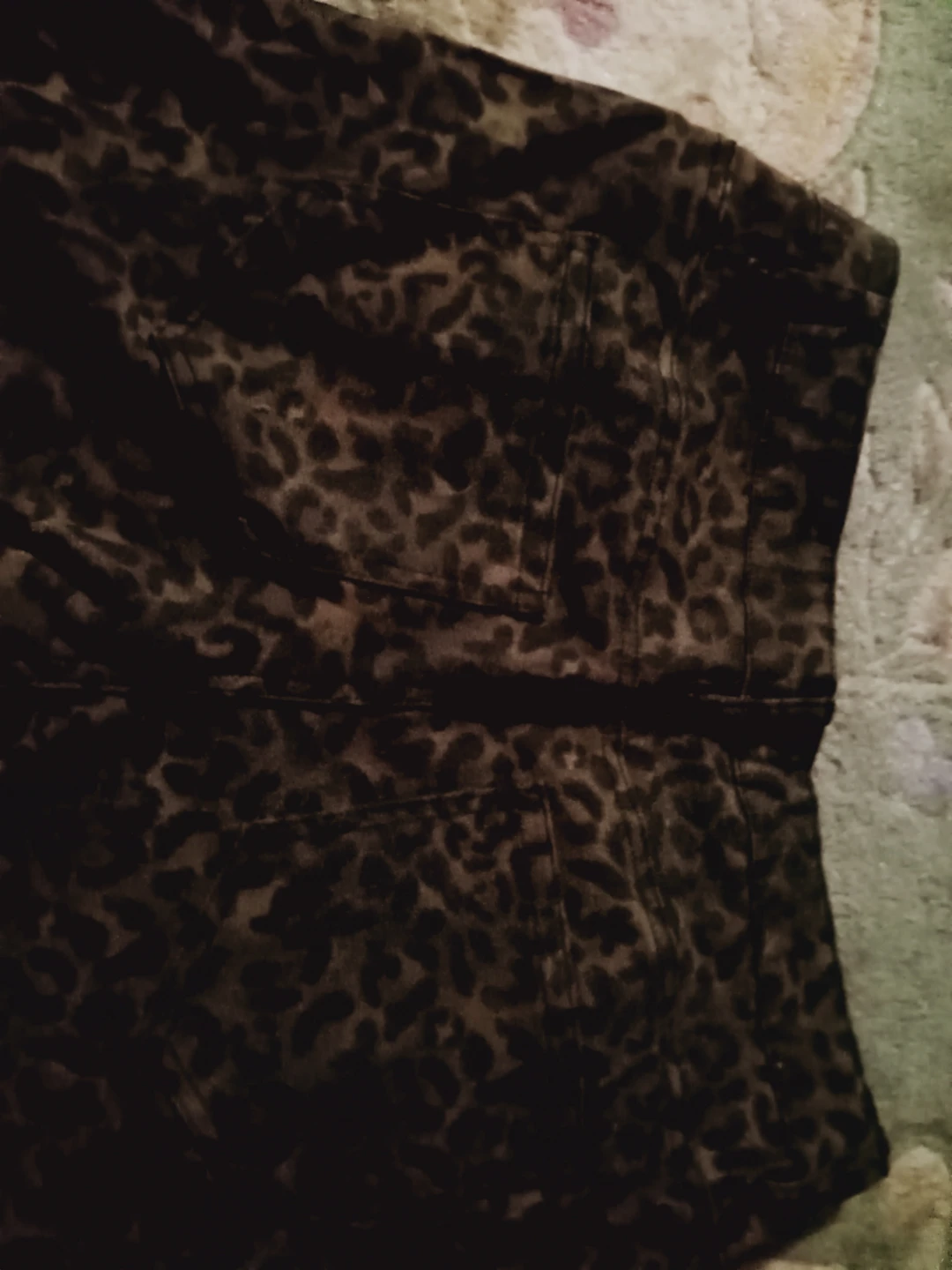 Brown Leapord print jorts - photo 4