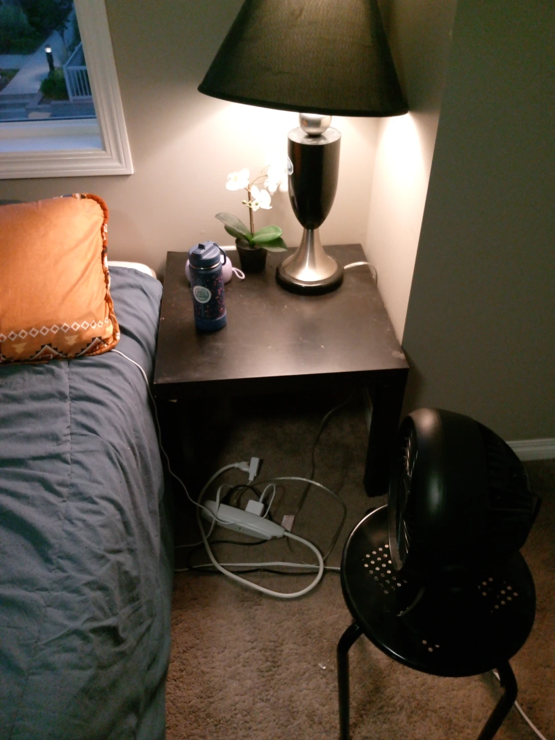 Black desk mini table