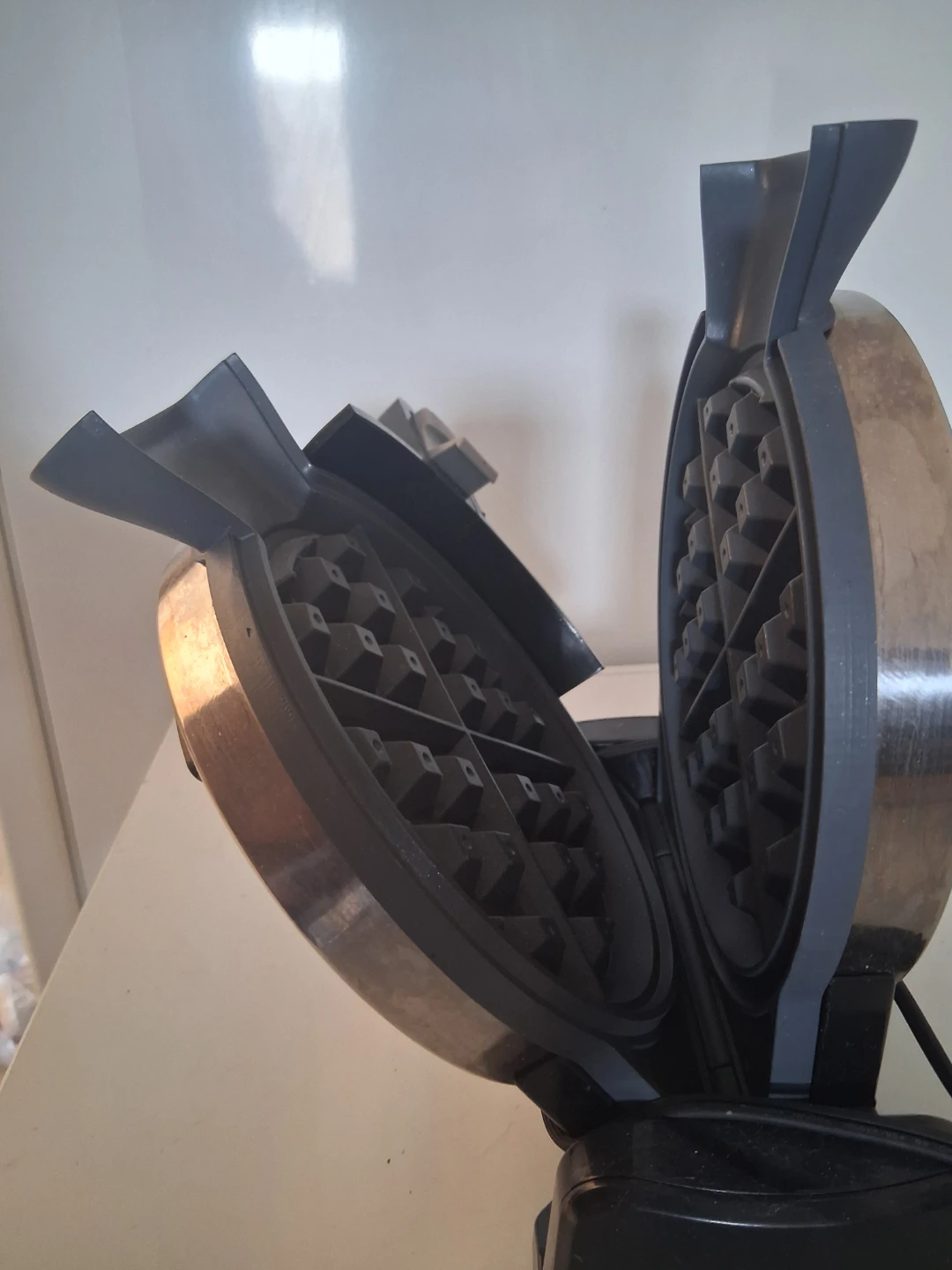 Oster Waffle Maker - photo 2