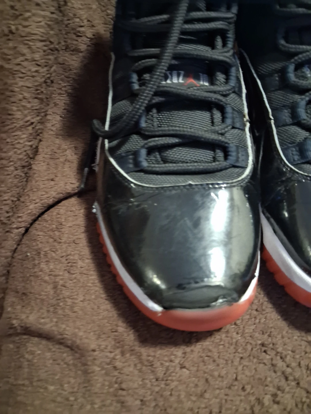 Jordan 11 bred size 7y - photo 2