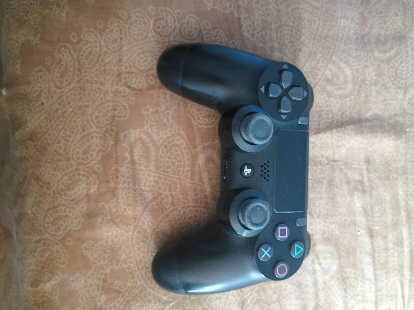 Sony PlayStation 4 DualShock 4 Wireless Controller