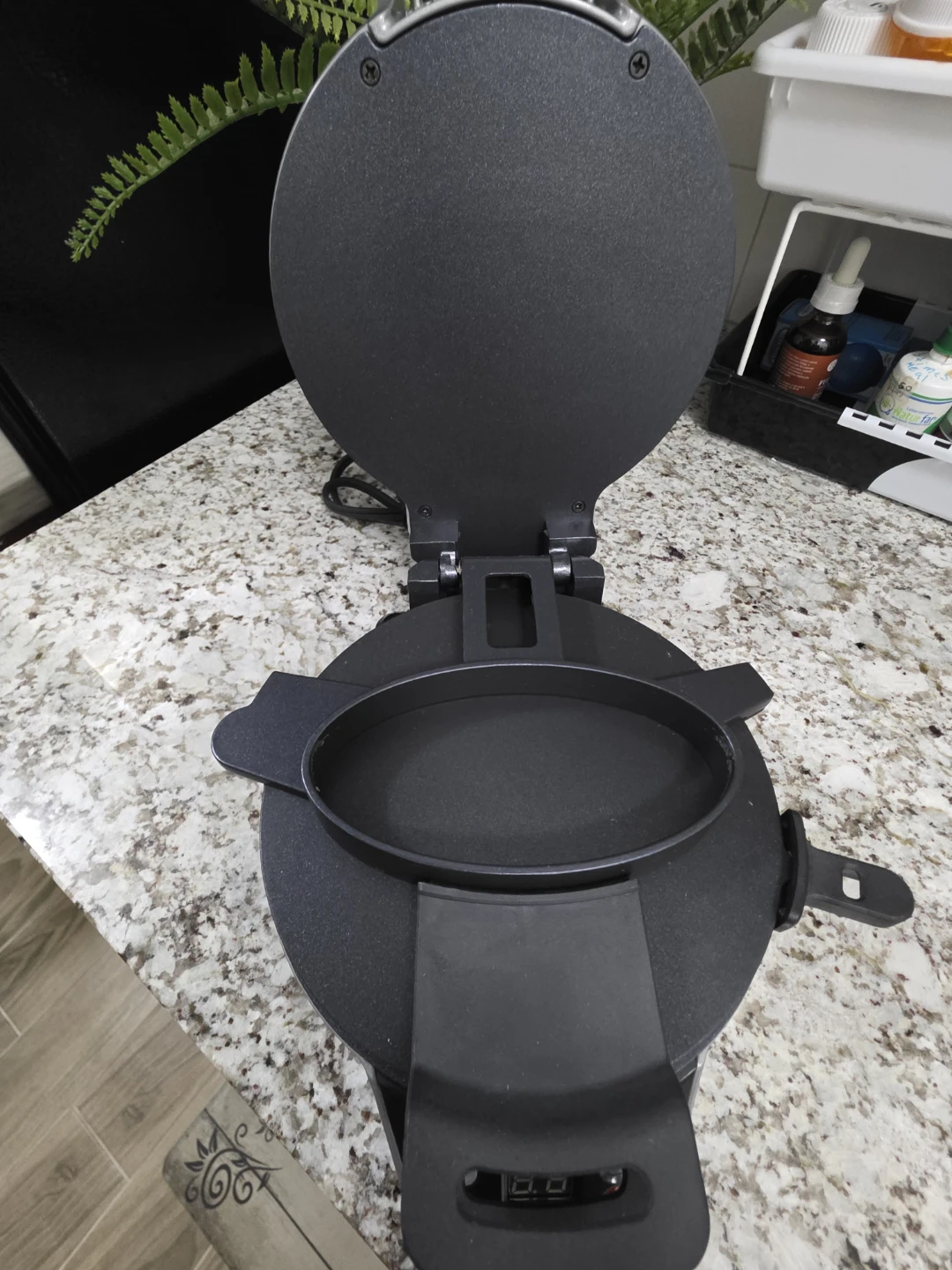 Hamilton Beach Quesadilla Maker - photo 3