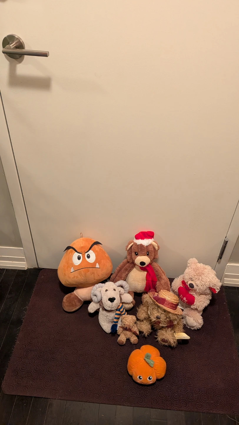 Assorted Plush Toys with Super Mario Goomba - photo 2