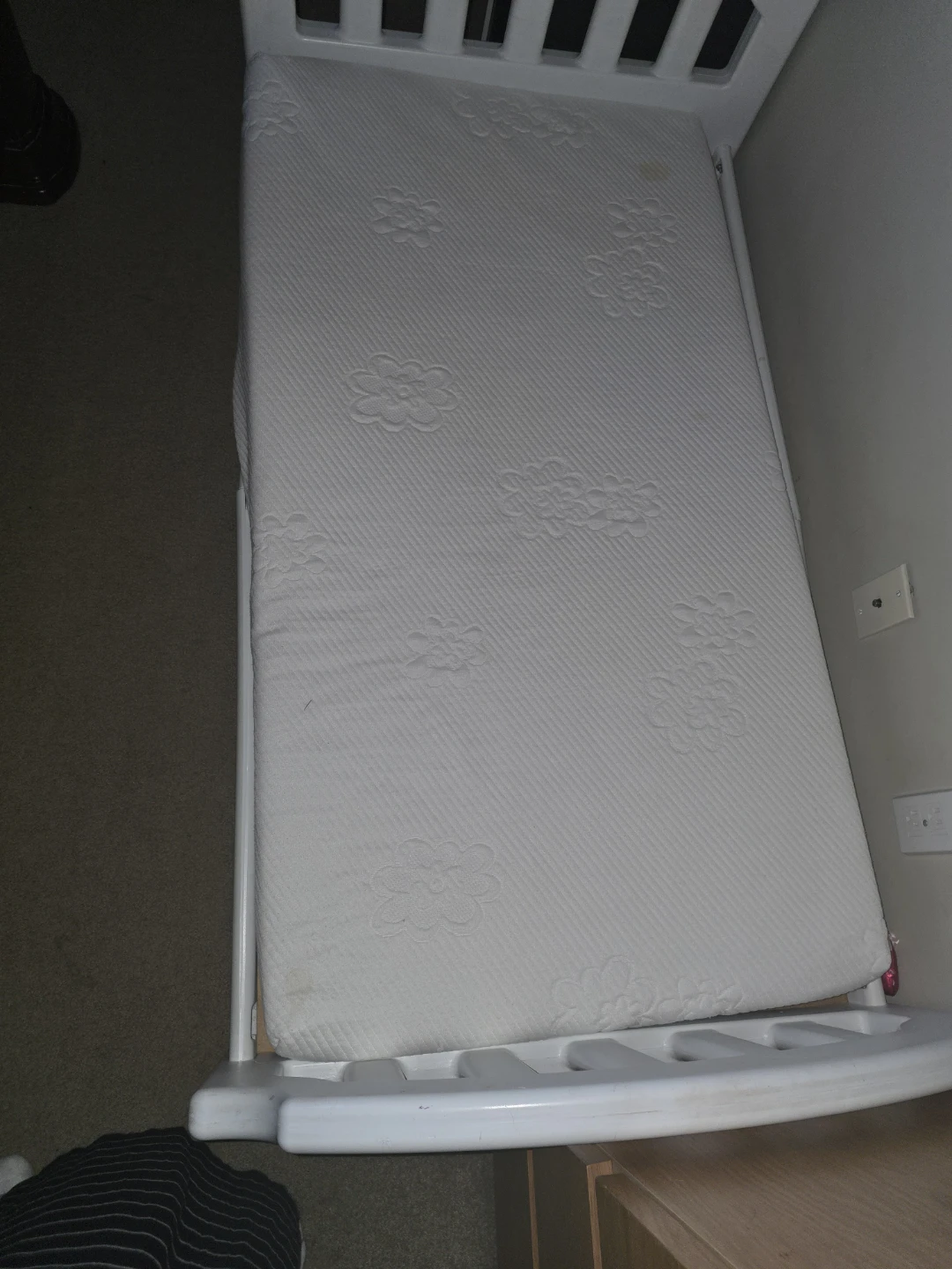 White Crib Mattress