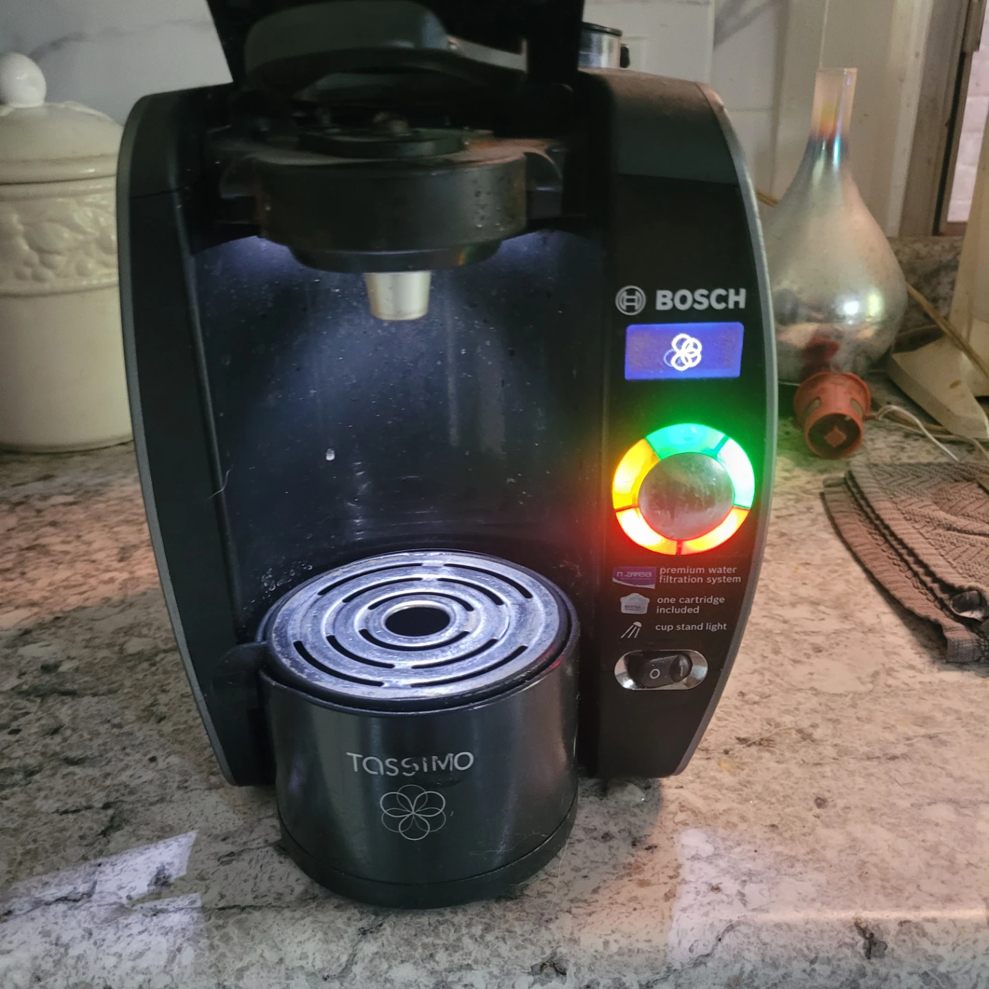 Bosch Tassimo Coffee Machine - photo 3
