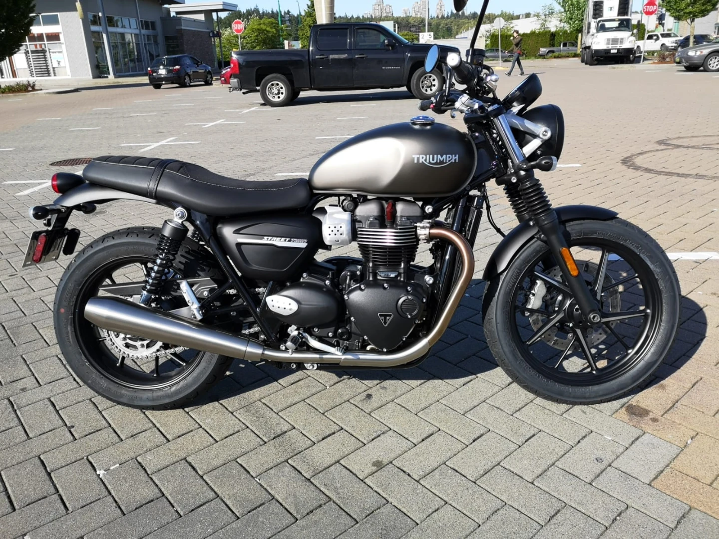 Triumph Street Twin Motorcycle 900 2020