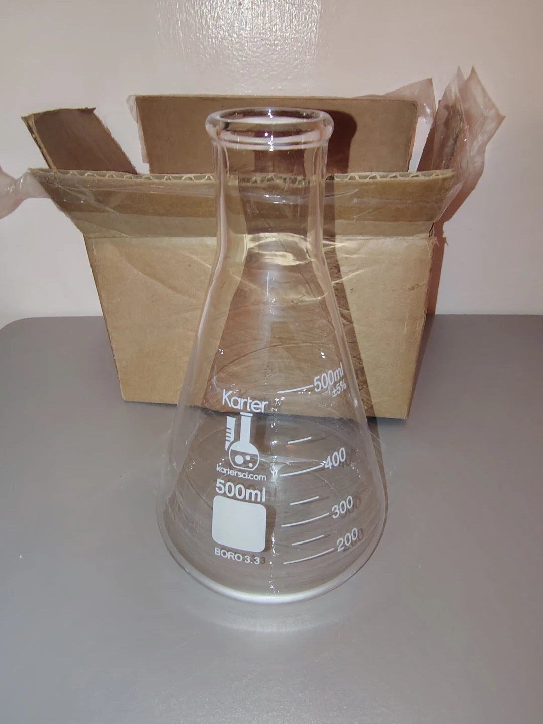 Karter Scientific 500ml Borosilicate Glass Erlenmeyer Flask