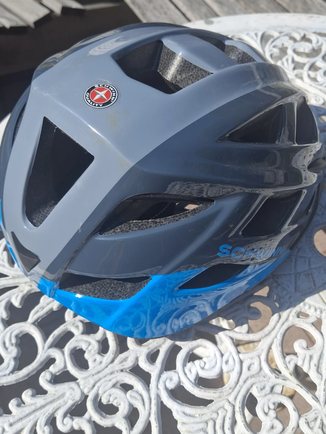 Schwinn Bicycle Helmet - photo 4
