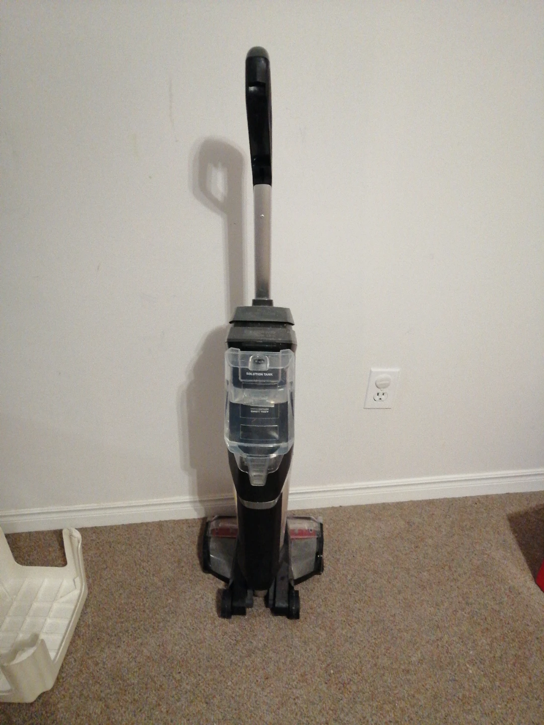 Hoover PowerDash Pet Compact Carpet Cleaner - photo 3