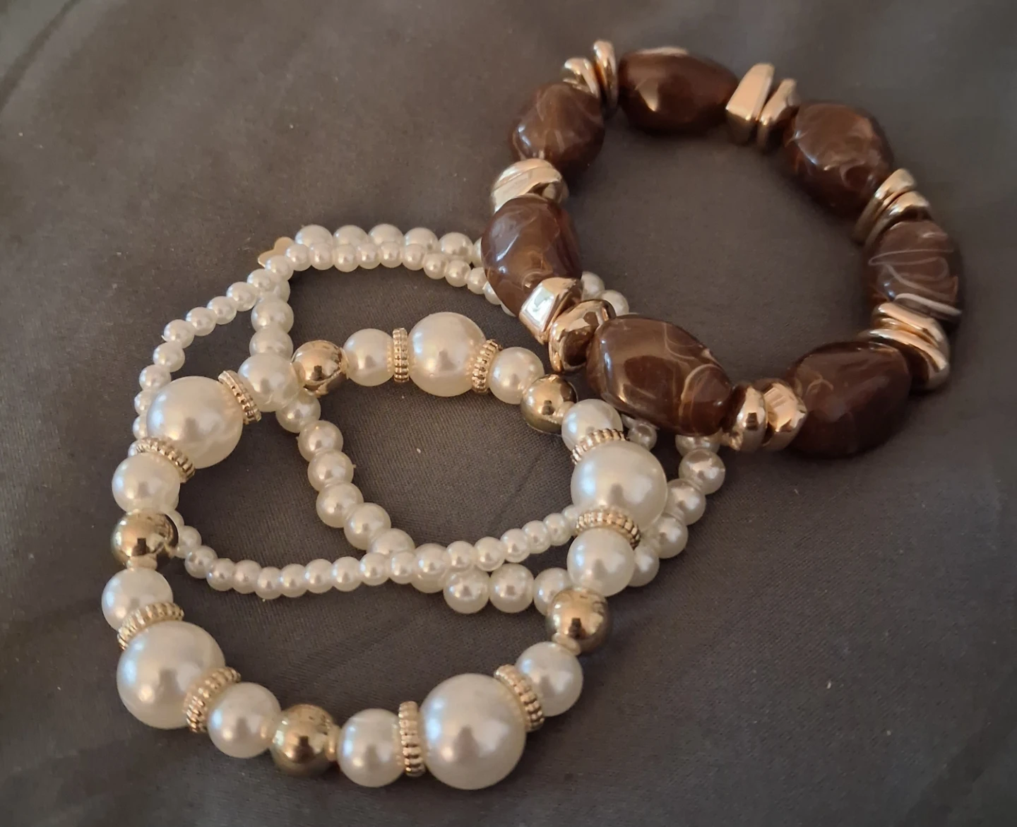 Set of 4 Fashion Bracelets