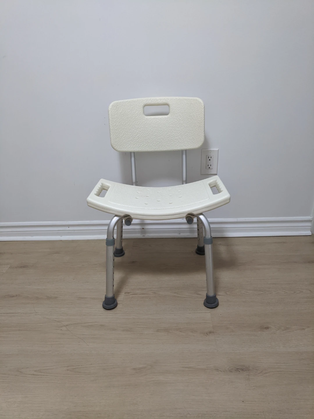 Niagara Shower Chair with Back