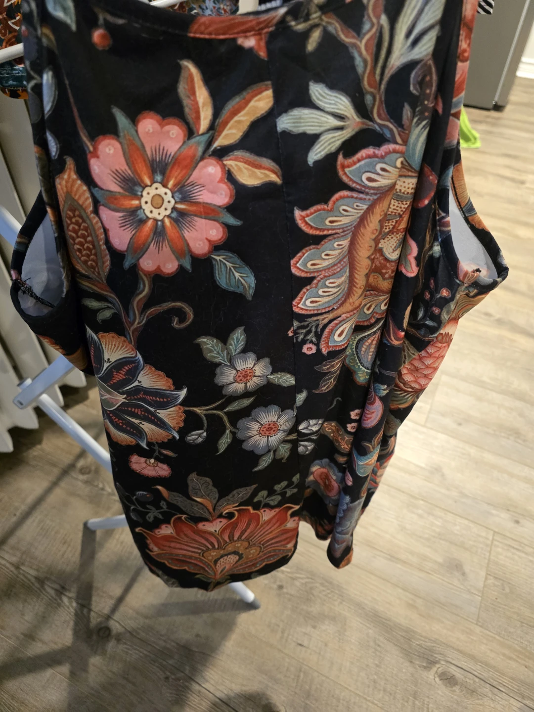Black Floral Tank Top - photo 2