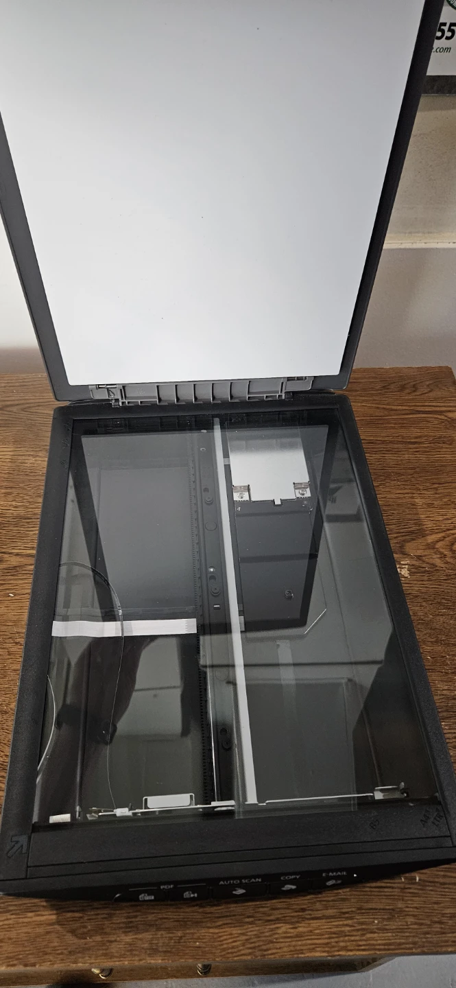 Canon LiDE 210 Scanner - photo 2