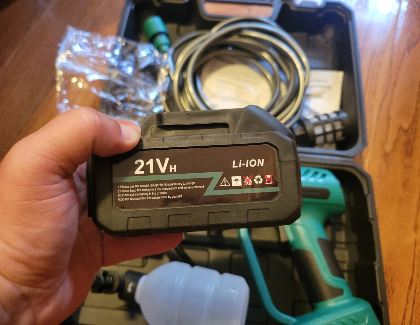 NEW Portable Pressure Washer Kit - photo 2