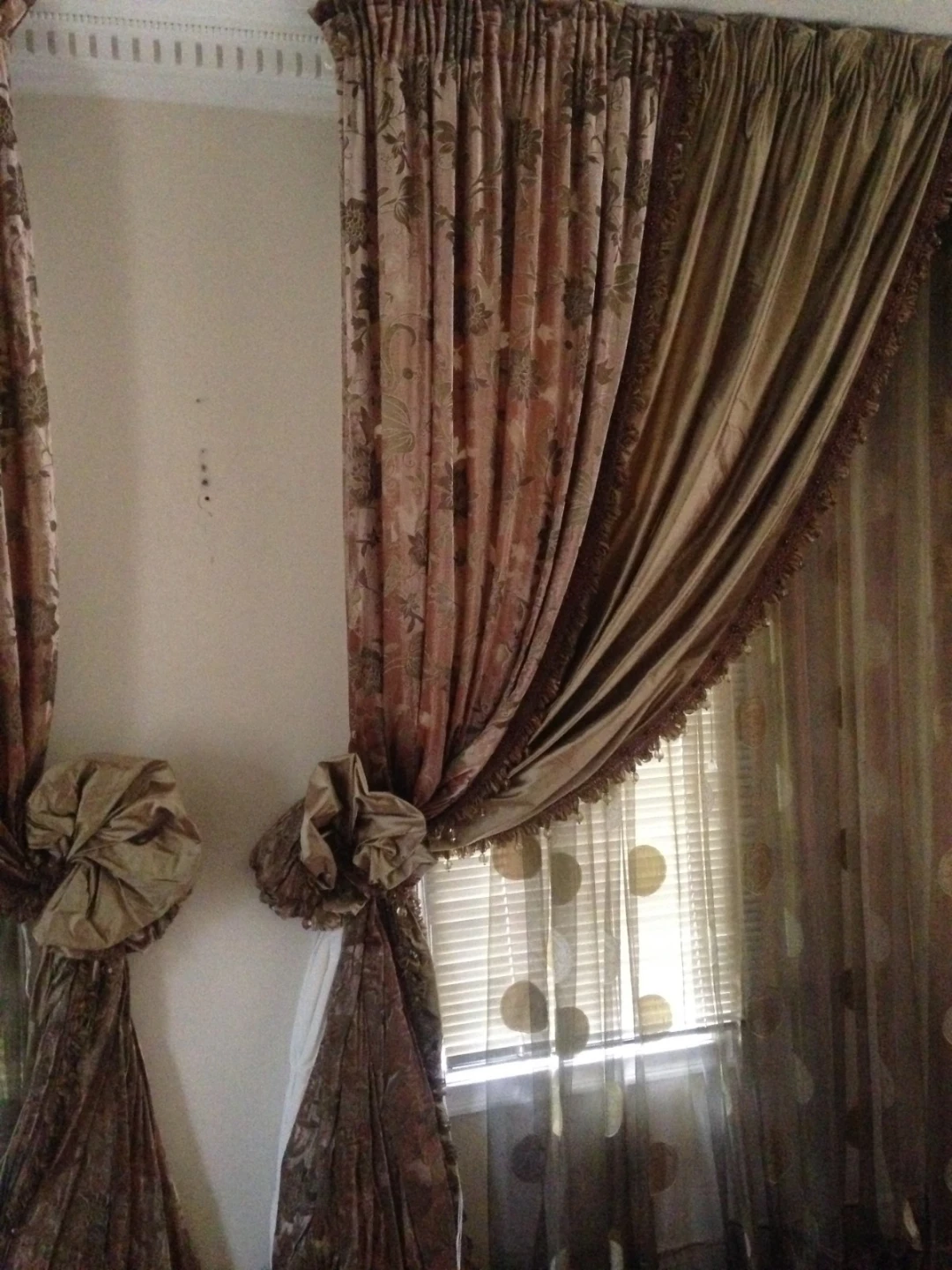 Elegant Custom Drapes - photo 3