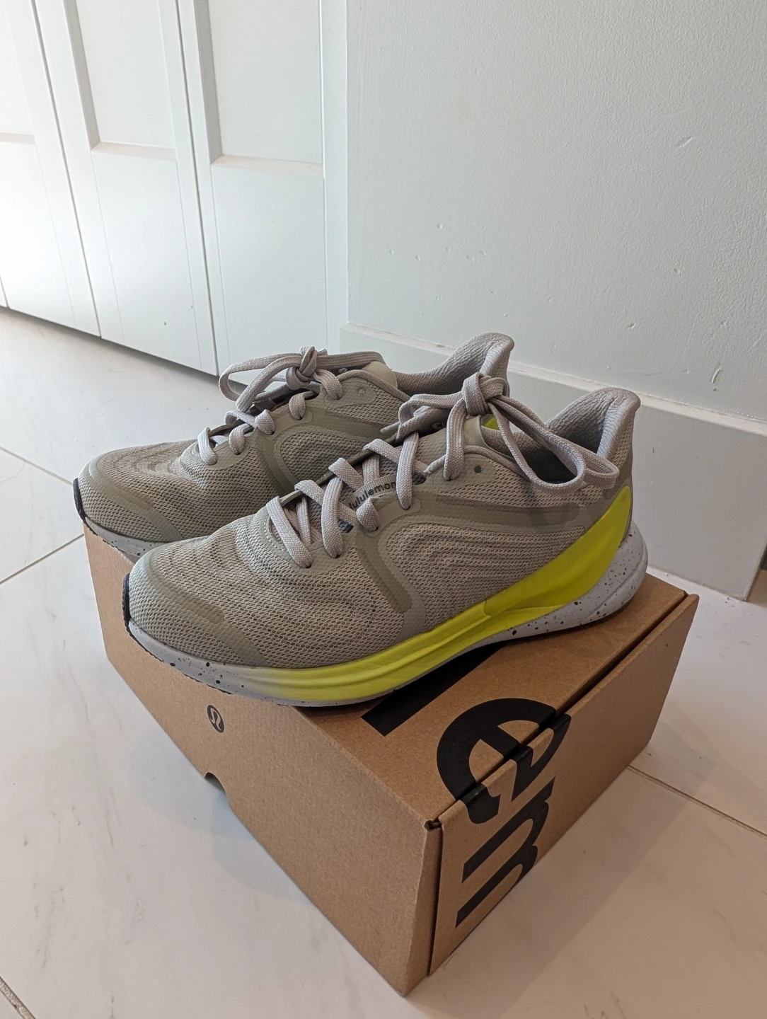 Lululemon W Blissfeel Run 2 Women's Running Shoes Size 7.5