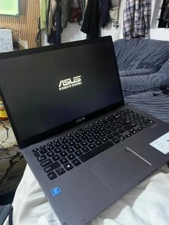 15" Asus Vivobook i5)8gb/256ssdhd/Win11