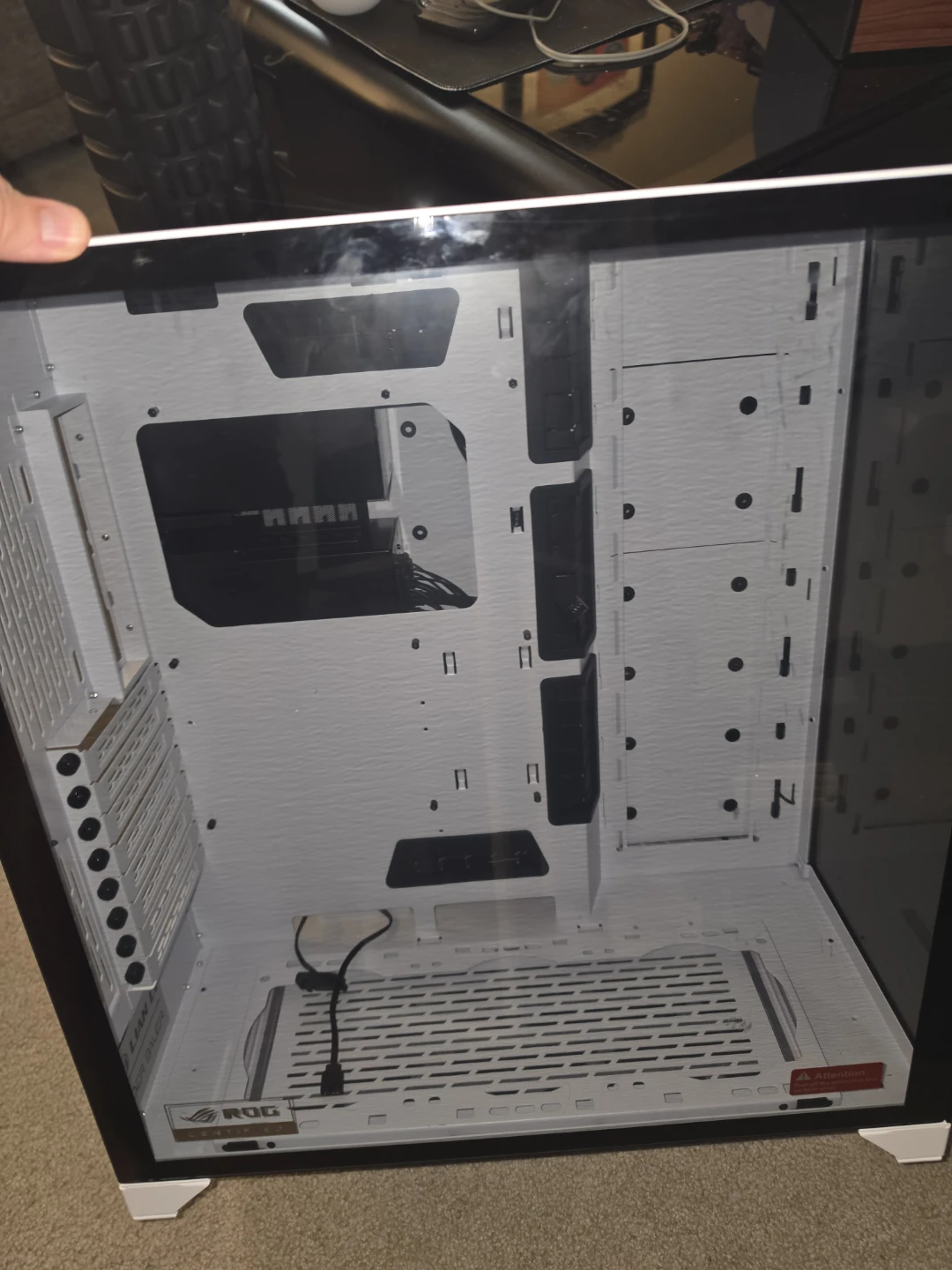 Lian Li O11 Dynamic XL ROG Certified Full Tower Computer Case - photo 2