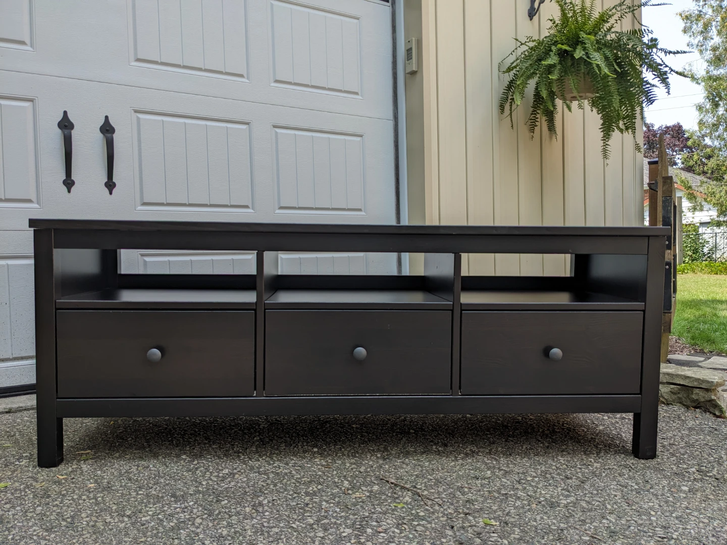 Pending pickup -Ikea HEMNES 3 Drawer TV Stand-Great Condition - photo 2