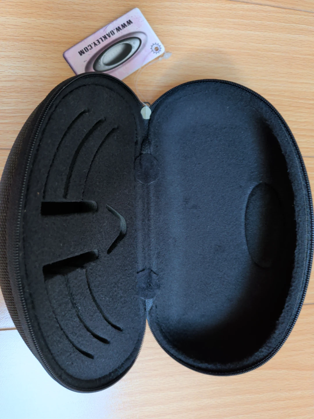 Oakley M-Frame Array Case Black - photo 3