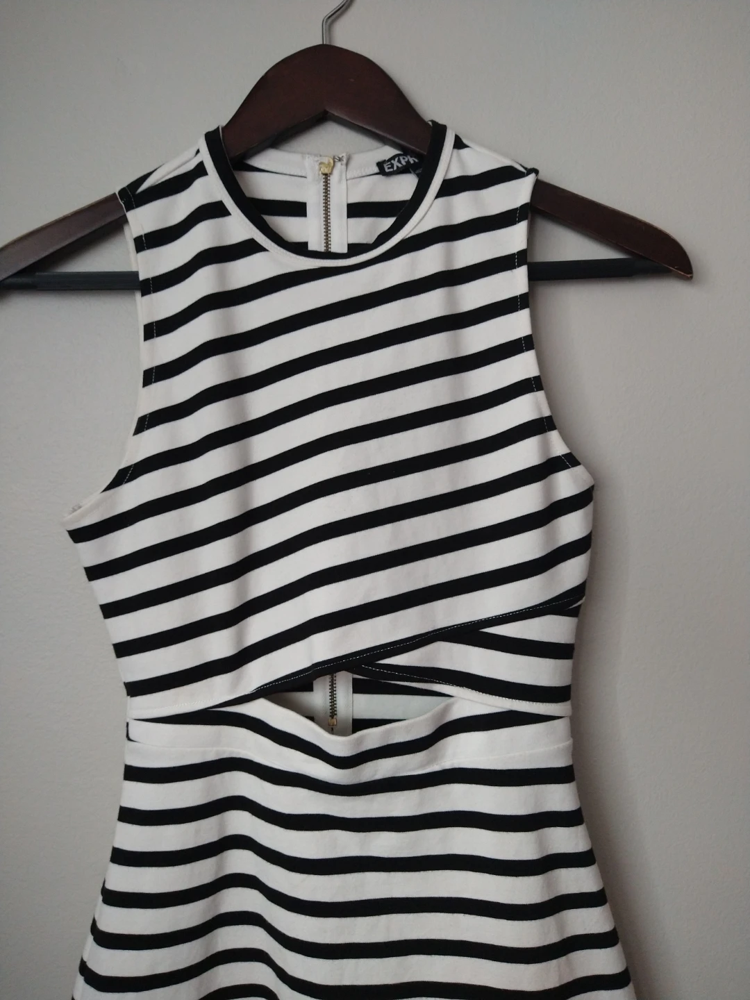 Express Black & White Striped Bodycon Dress Size 0 - photo 4