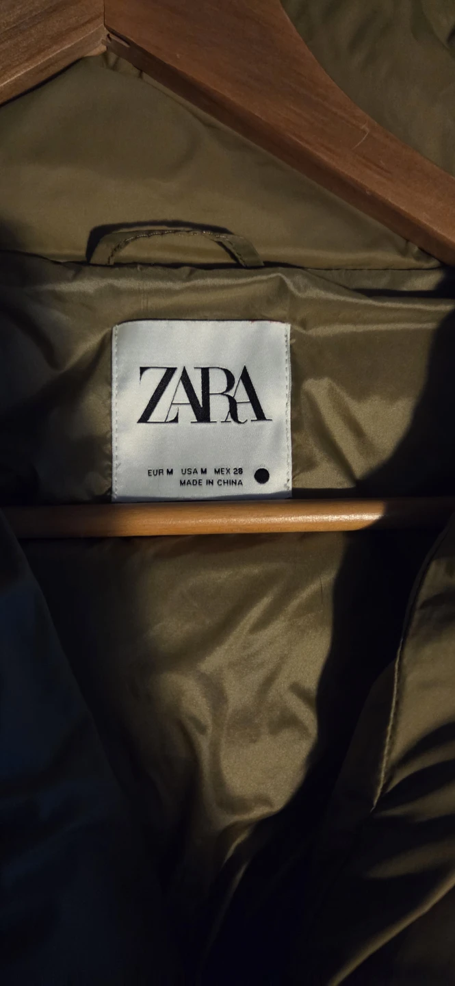 Zara Puffer Jacket - Size M - photo 2