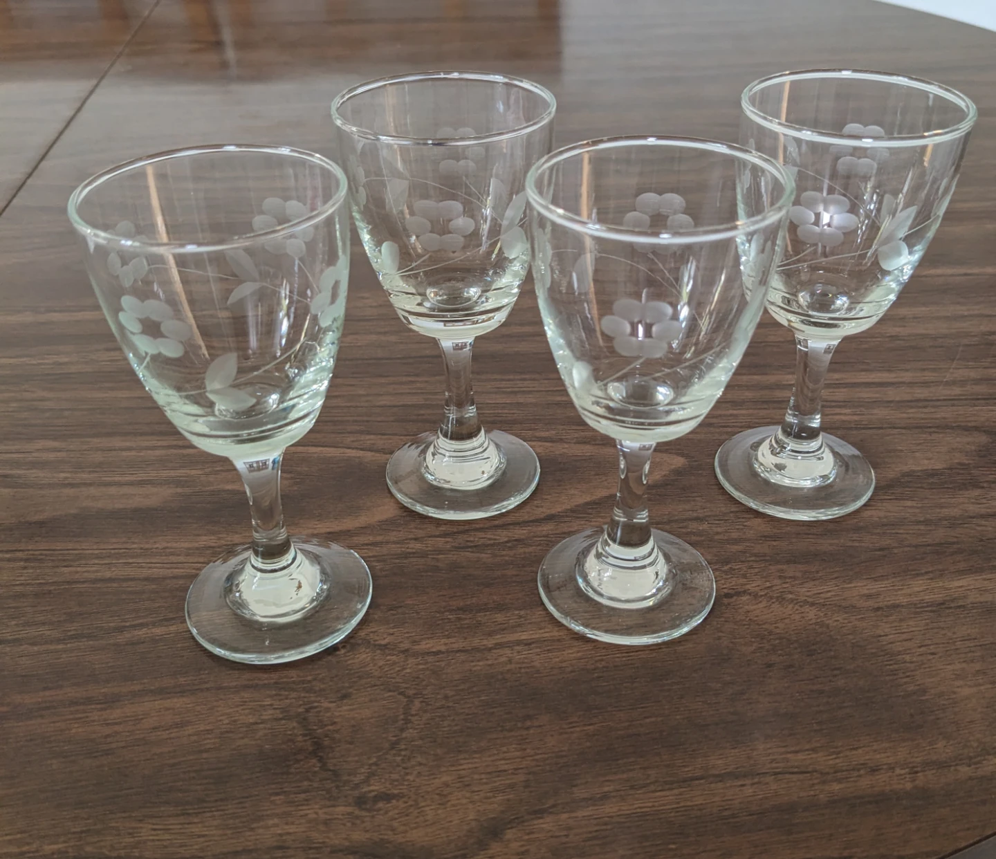 Set of 4 Etched Glass Cordial Glasses