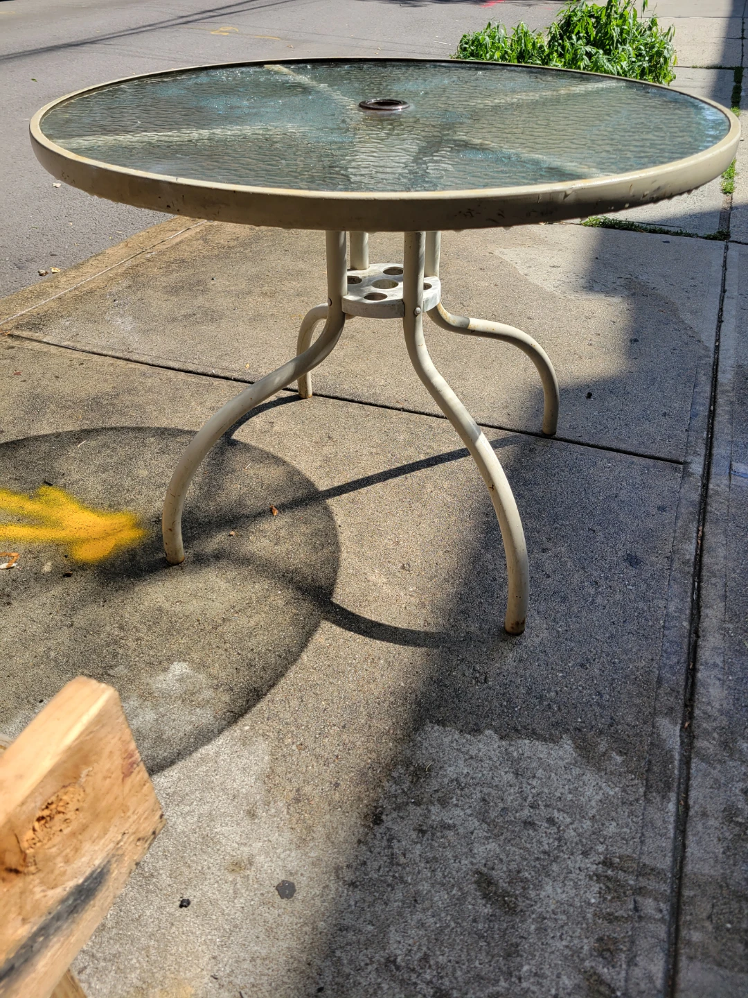 Round Glass Top Patio Table - photo 3