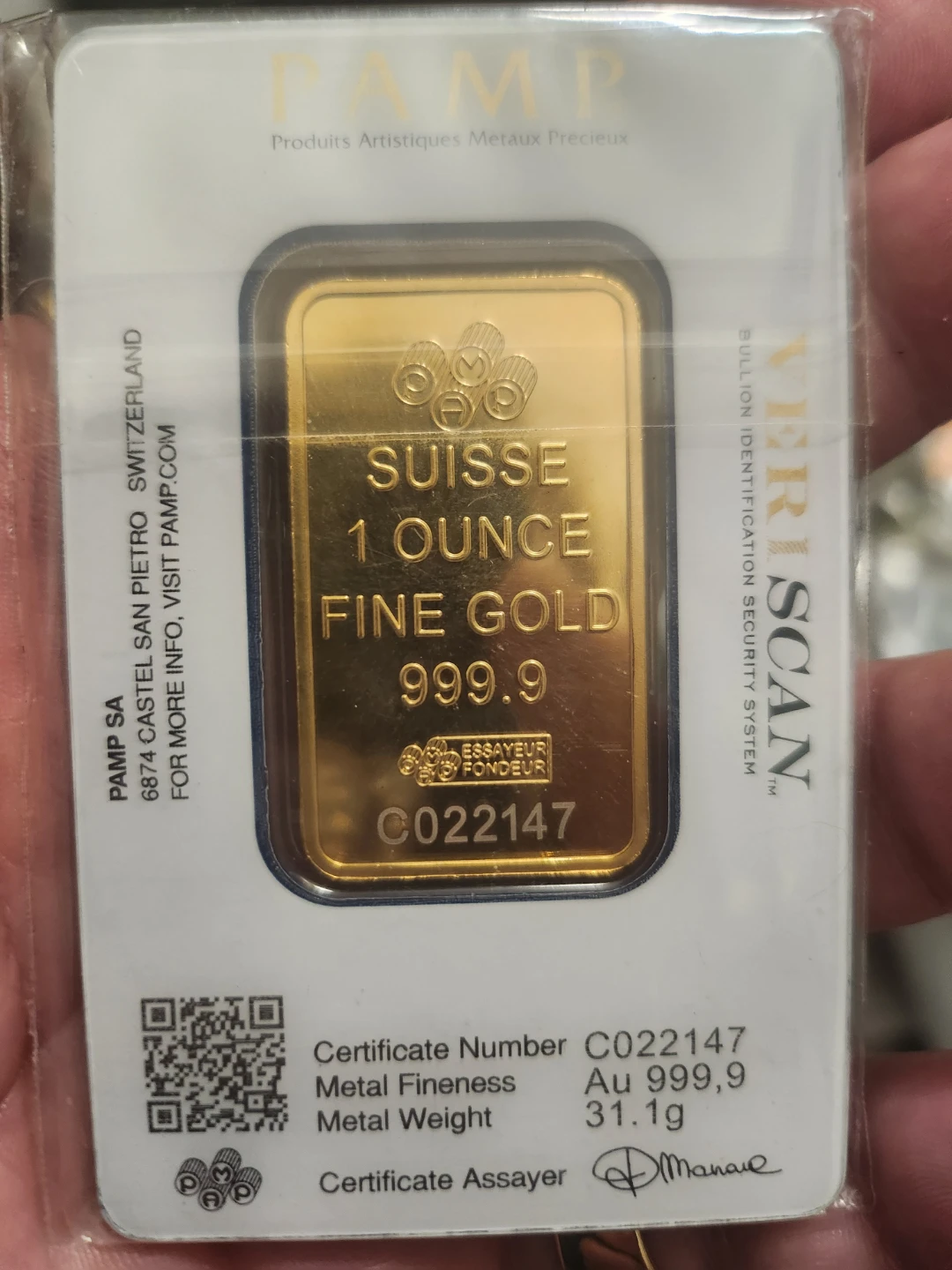 PAMP Suisse 1 Ounce Fine Gold Bar 999.9 - photo 2