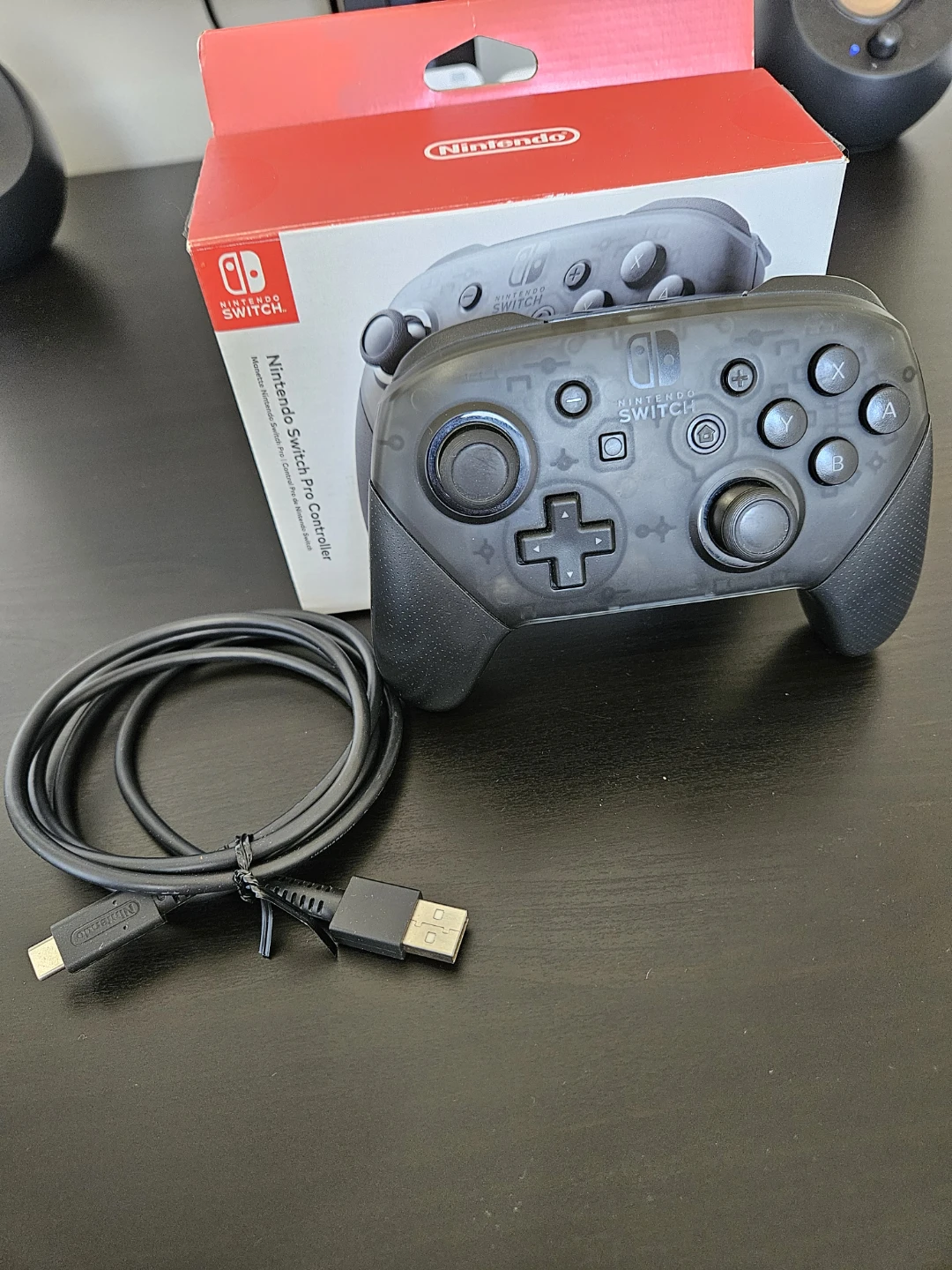 Nintendo Switch Official Pro Controller