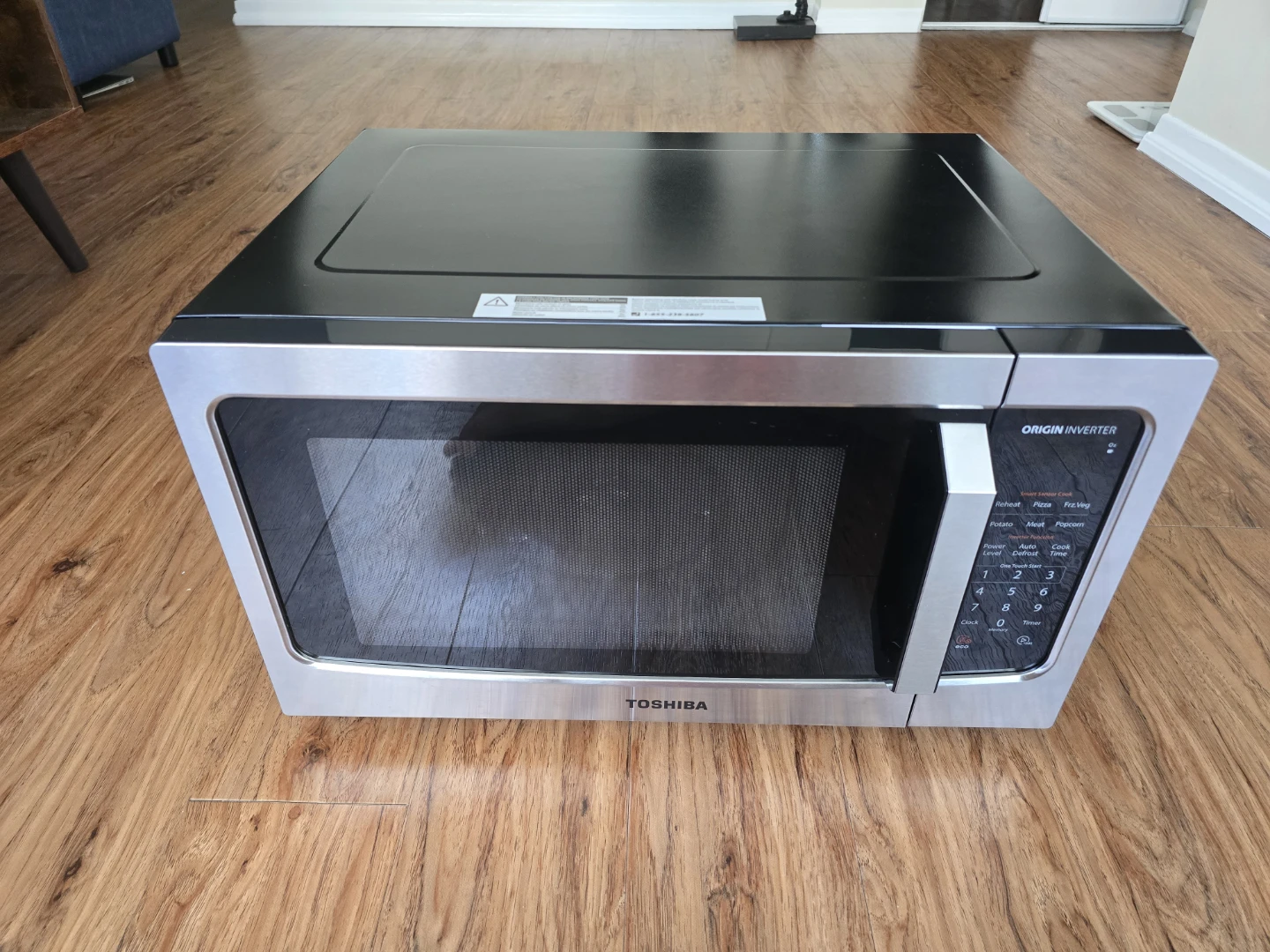 Toshiba Microwave Oven (2024) - photo 2