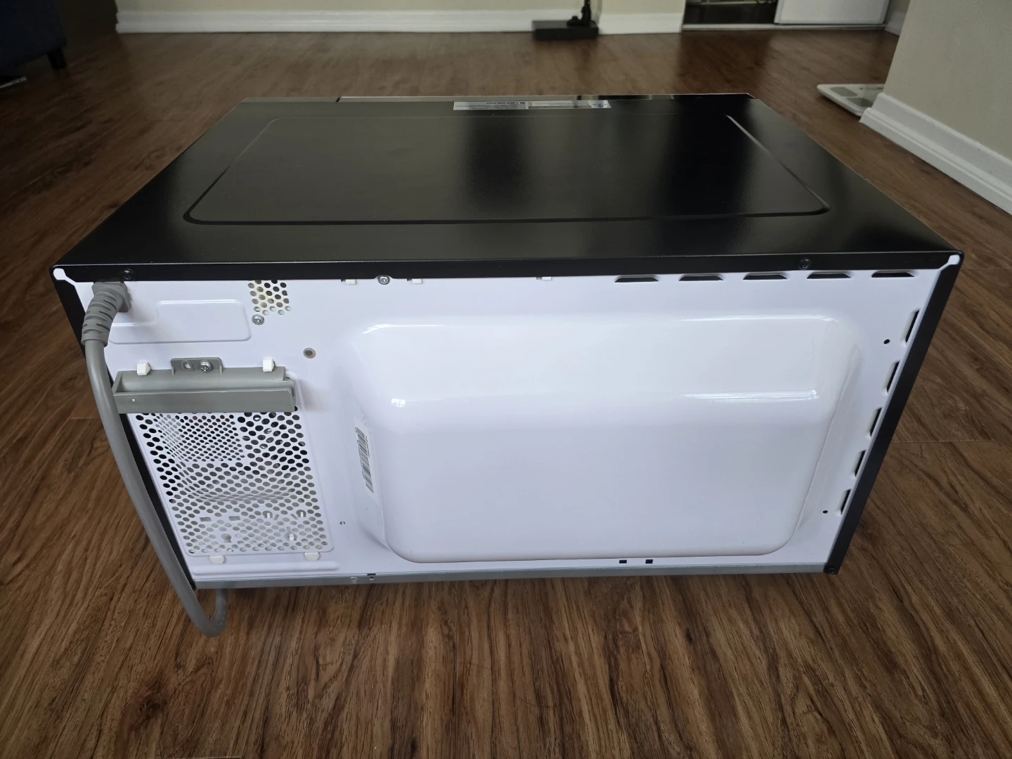 Toshiba Microwave Oven (2024) - photo 5