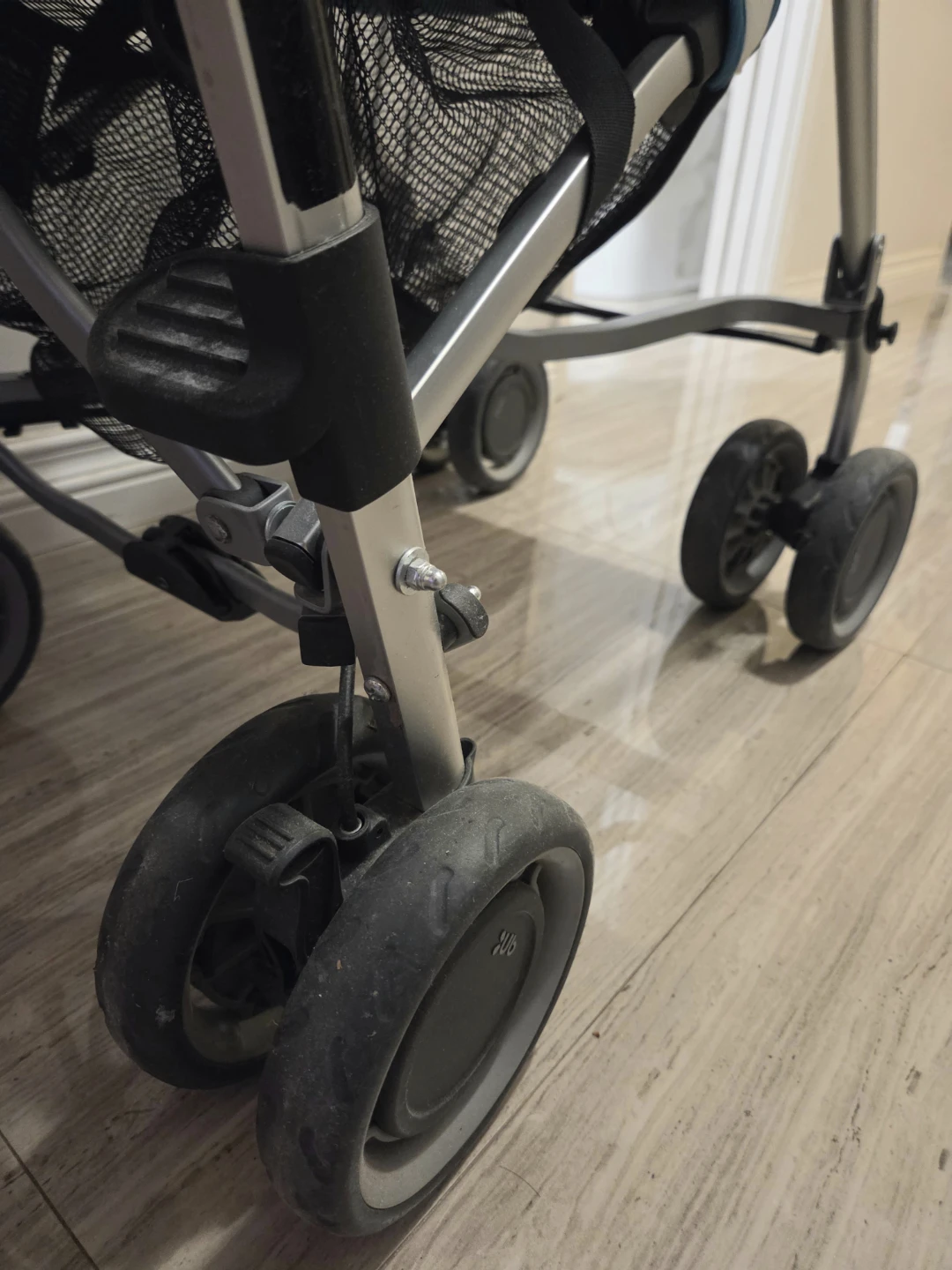UPPAbaby G-Luxe Stroller - photo 5