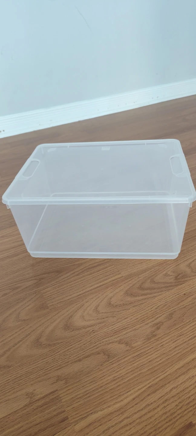 Clear Plastic Storage Bin with Lid