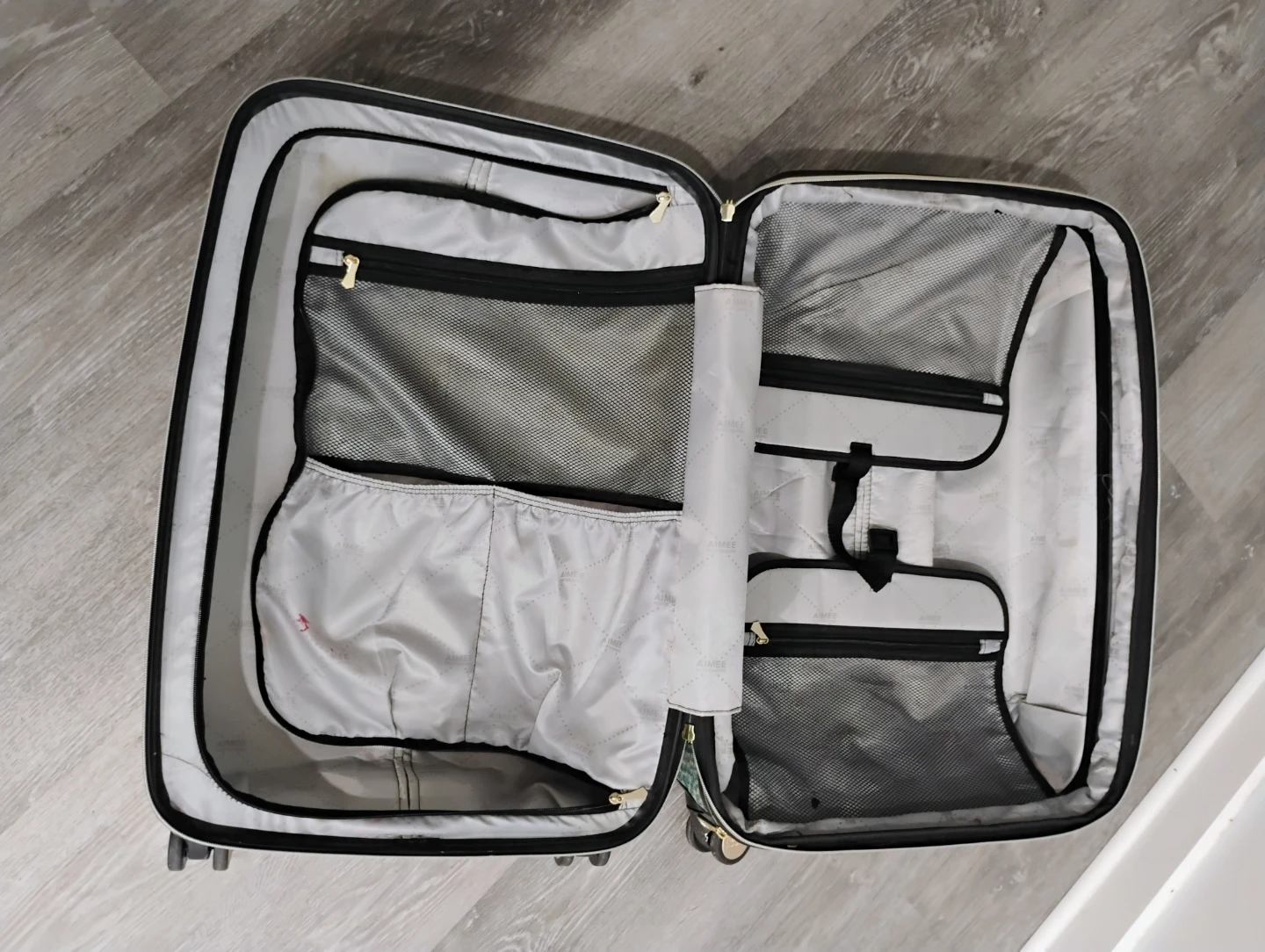 Aimee Kestenberg luggage - photo 5