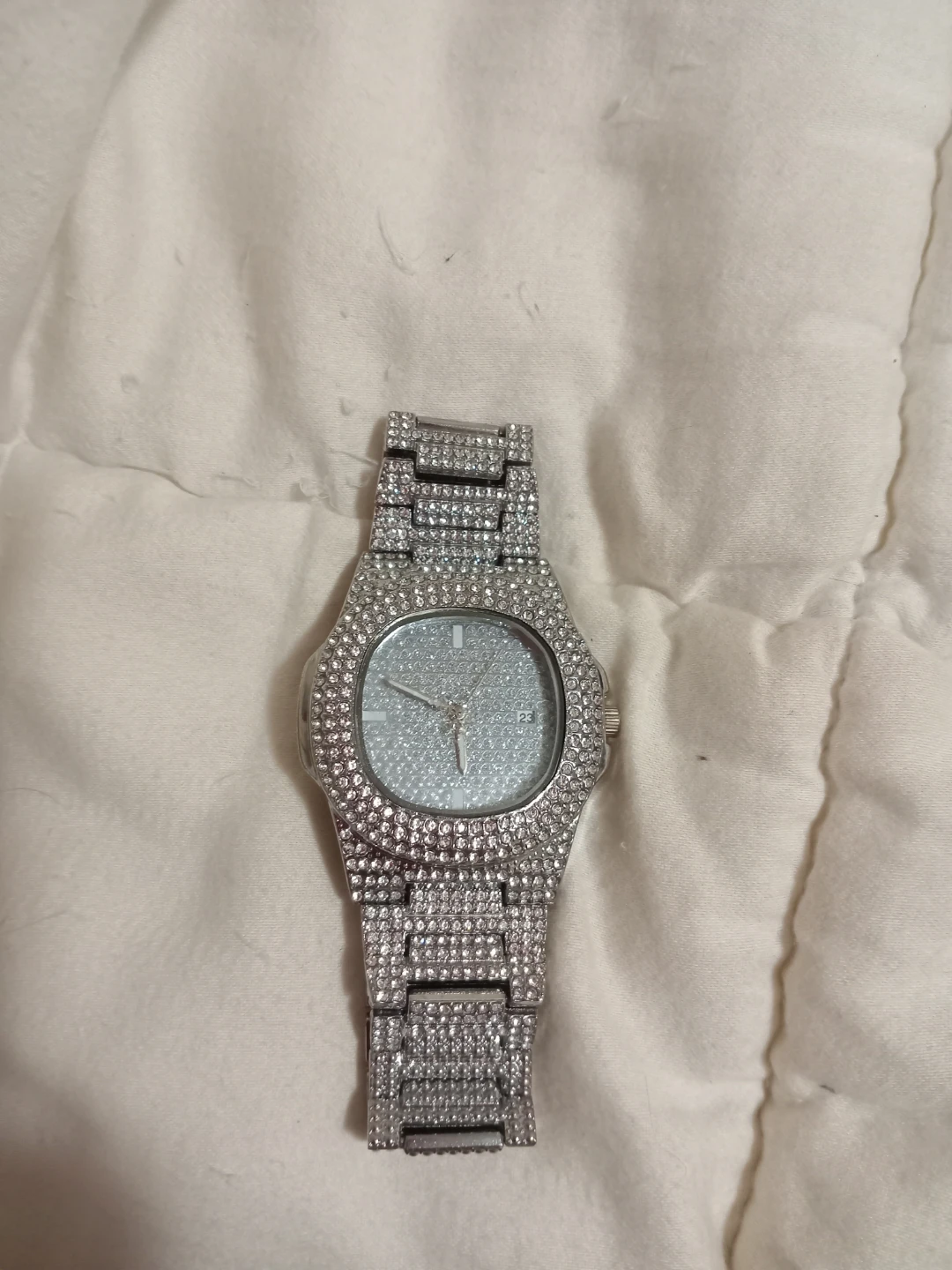 Sparkly Silver Wristwatch