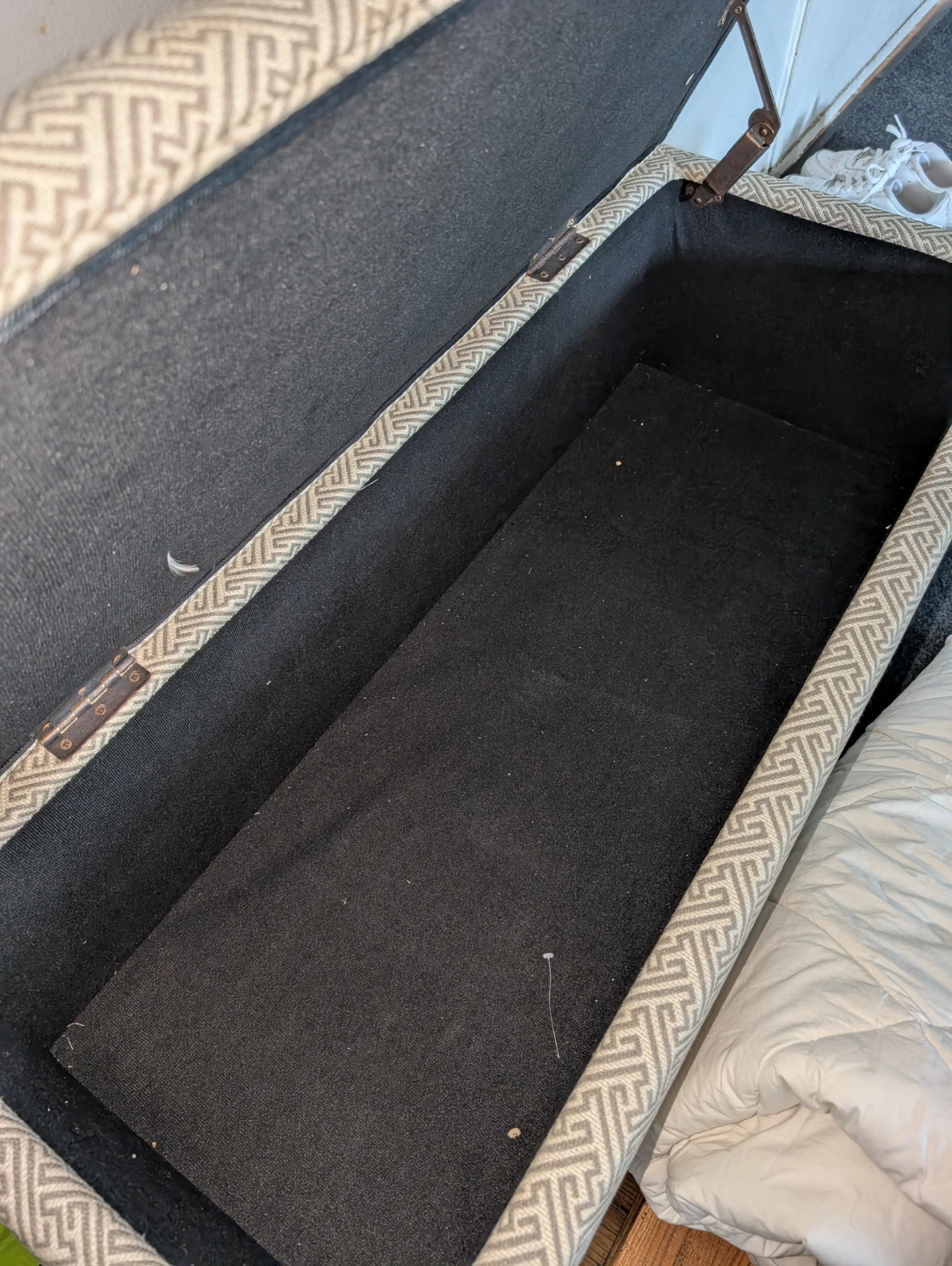 Modern upholstered storage ottoman - photo 4