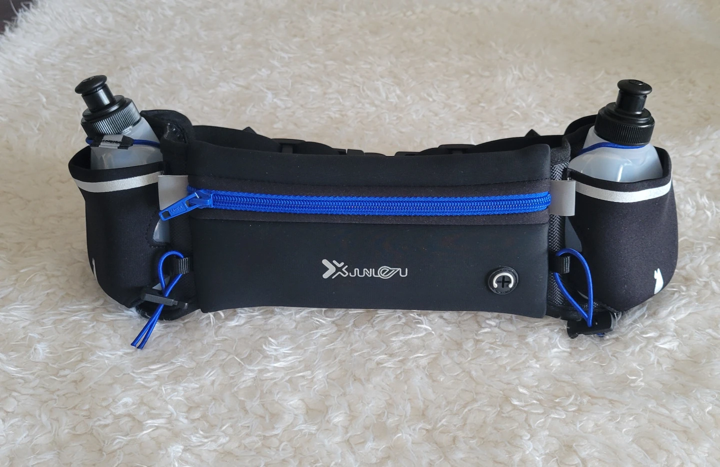 BNWOT Running Hydration Belt with 2 x 175ML Water Bottles - Blue