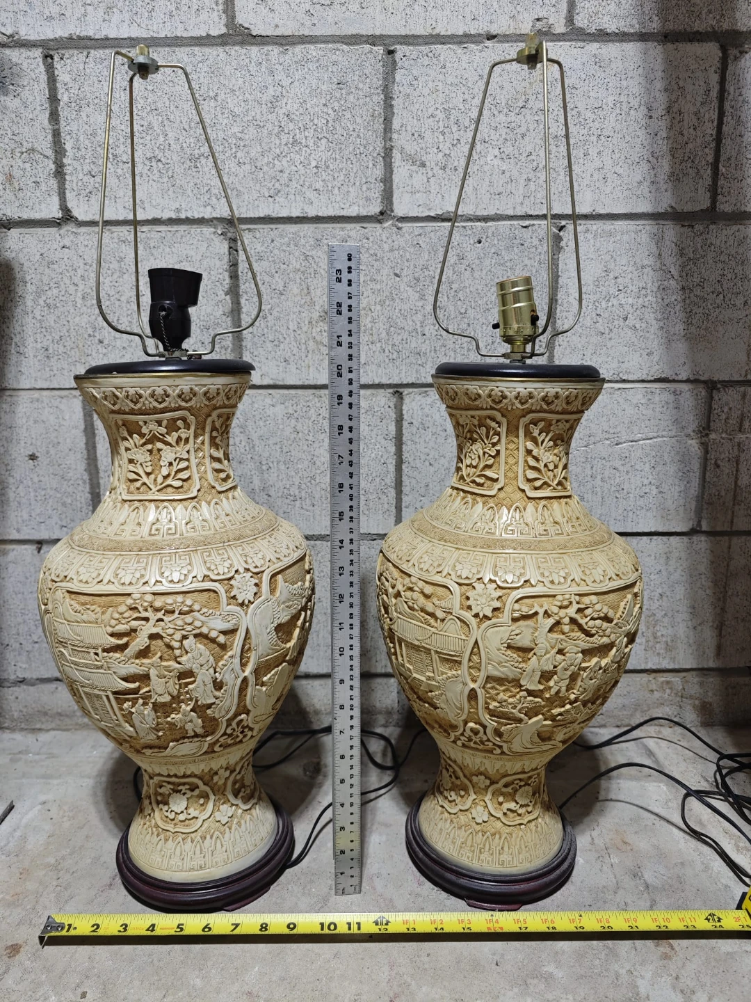 Vintage Carved Table Lamps - Set of 2 - photo 2