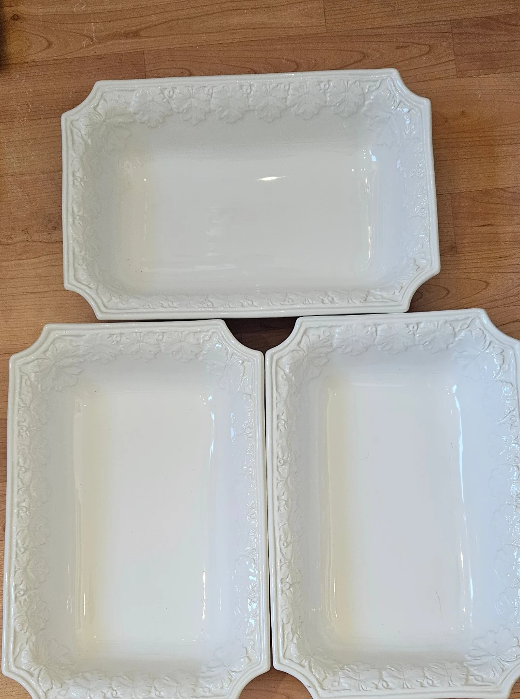 Set of 3 White Serving Platters