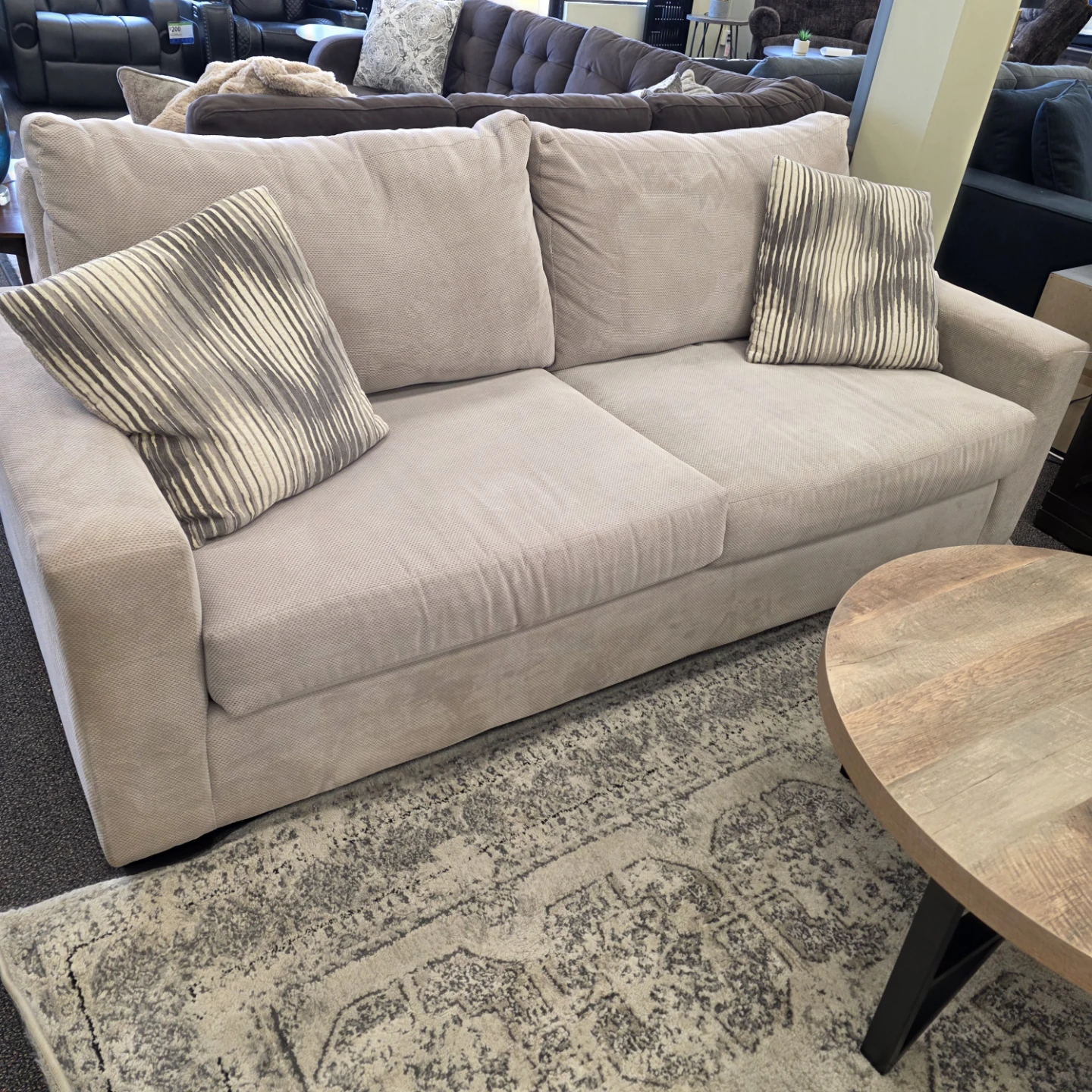 Light Beige Sofa/loveseat with Accent Pillows - photo 2