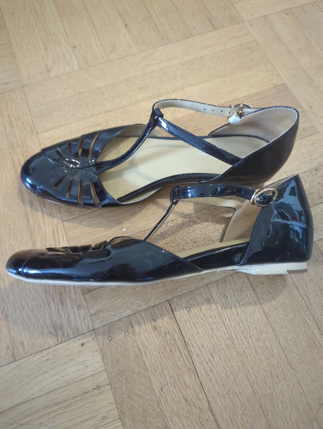 Black Patent T-Strap Flats - photo 2