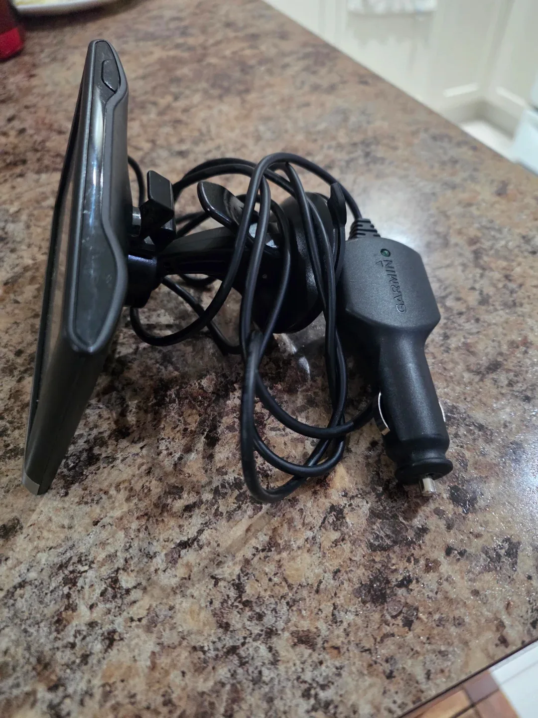 Garmin GPS Navigator with Car Charger and Mount - photo 2