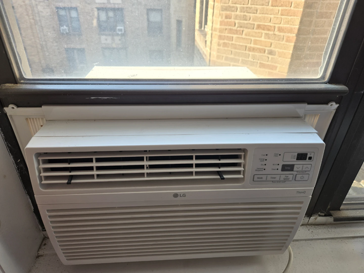 LG Thinq 8000 BTU Window Air Conditioner - photo 2