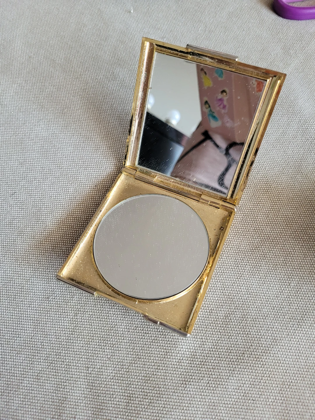 Vintage Compact Mirror with Gold Trim