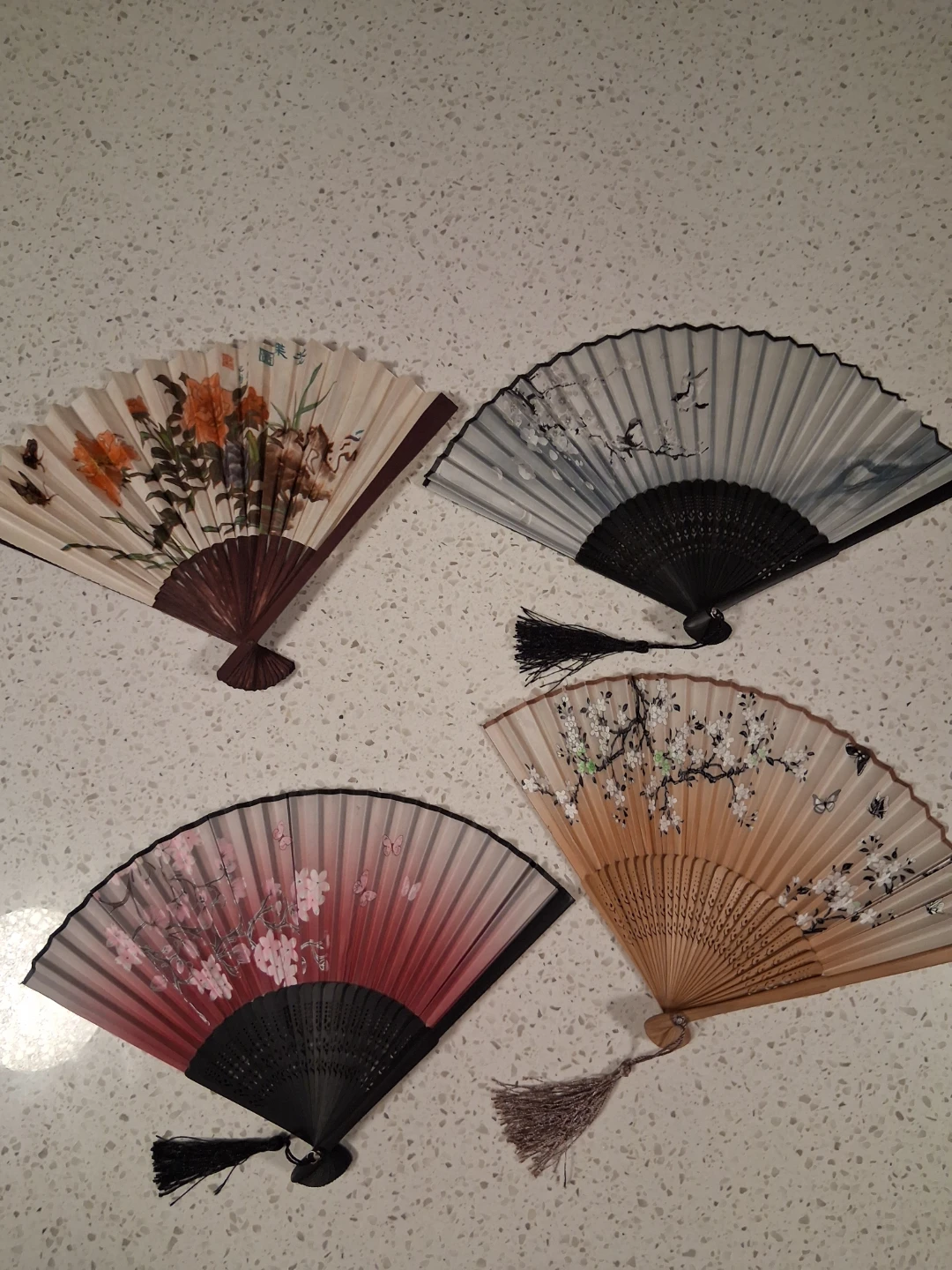4 fans