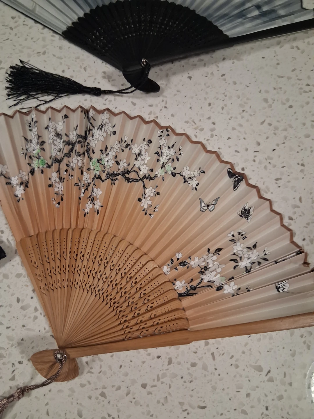 4 fans - photo 2
