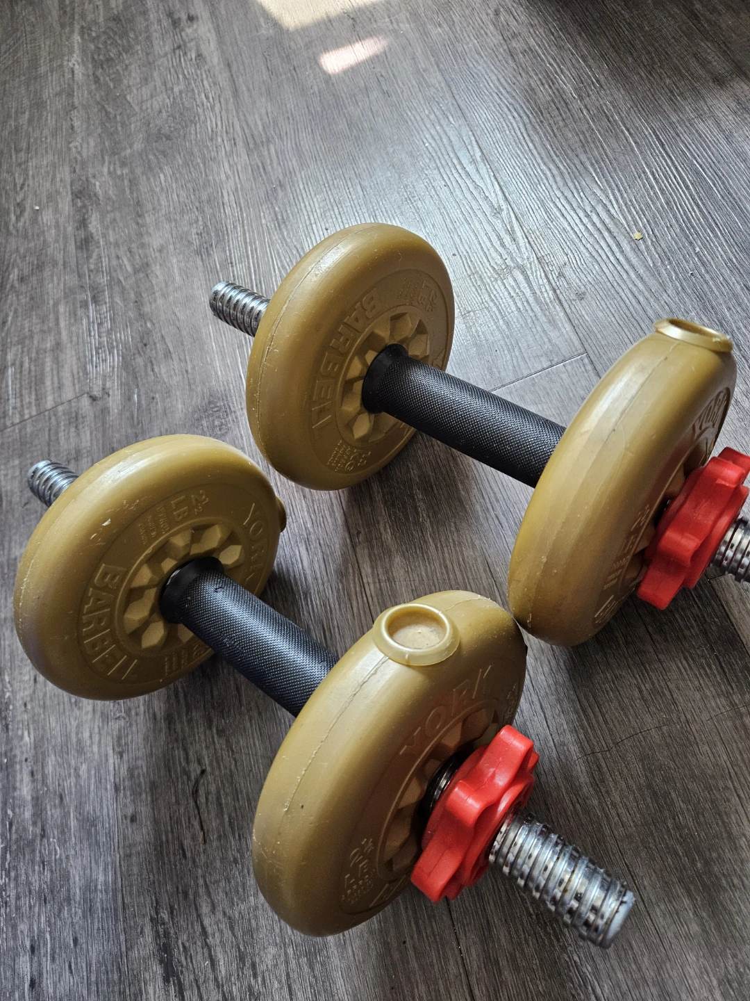 York 2 1/2  lb Dumbbells - photo 2