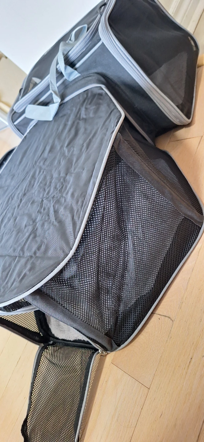 Expandable Pet Carrier Bag - photo 5
