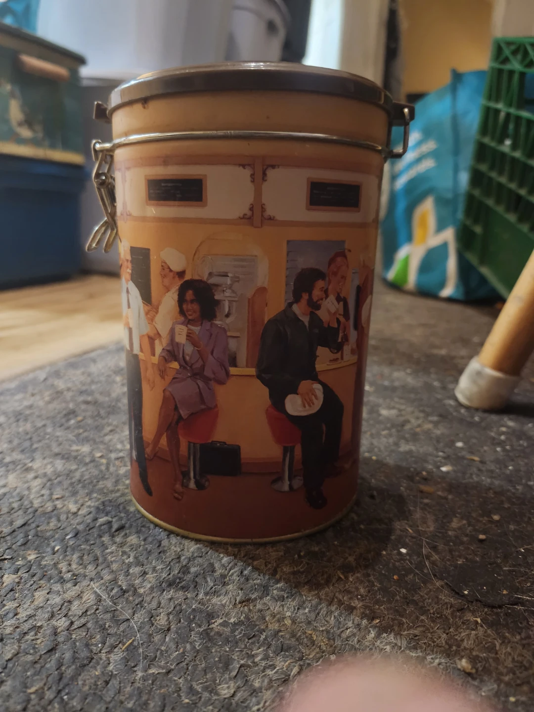 Vintage Tim Hortons Coffee Tin - photo 4